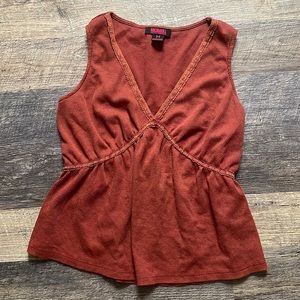 Rock and Roll Top, Medium, Rust Orange